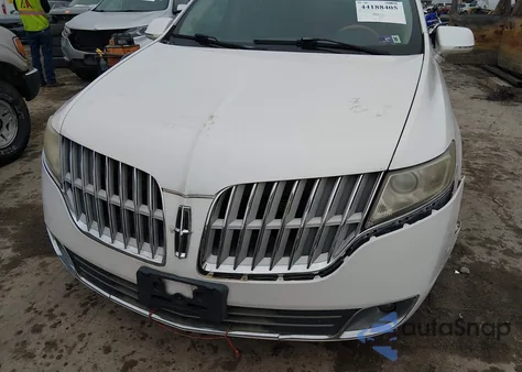 2010 Lincoln Mkt Ecoboost z USA, uszkodzony, nr VIN 2LMHJ5AT1ABJ03580